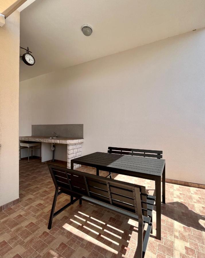 Apartmani Anita Zaboric Esterno foto